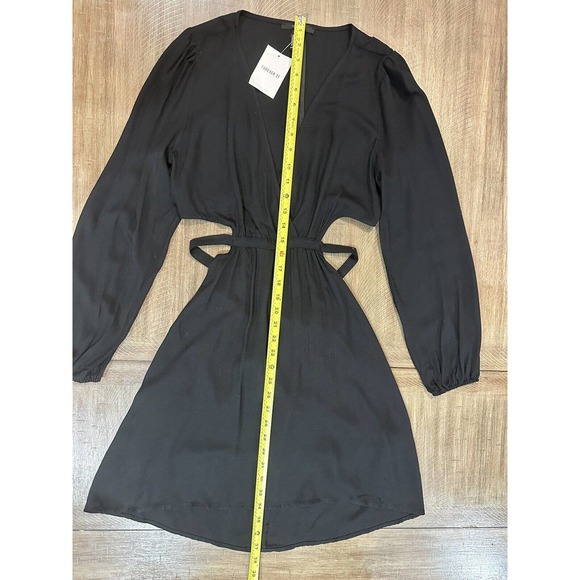 NWT Forever 21 Dress Womens Black Deep V-Neck Long Sleeve Cutout Tie Back Size L - Picture 13 of 16